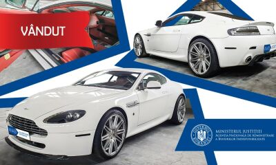 Autoturism Aston Martin V8 Vantage (an 2010 - 420 cp)